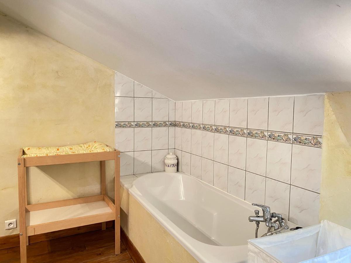 Le Clos Des Figuiers - 3 Gites De Caractere Duravel Luaran gambar
